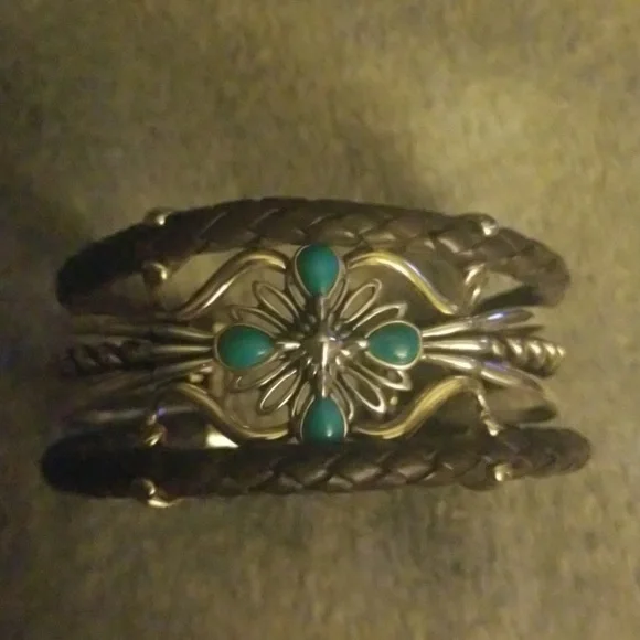 Bracelet - Picture 2 of 6
